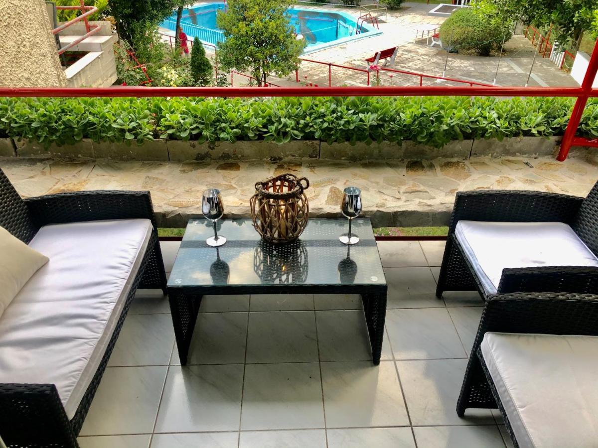 Villavictoria Marias View Pool Apartment Peraía Eksteriør billede